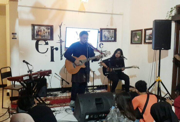 Folky Party Persembahan Crast FM Sukses