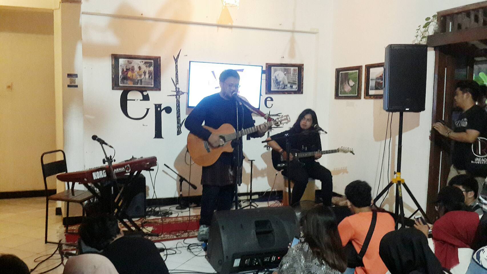 Folky Party Persembahan Crast FM Sukses