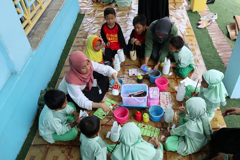 Komunikasi UPN “Veteran” Yogyakarta Ajak Cintai Lingkungan Lewat SMILE Yogyakarta