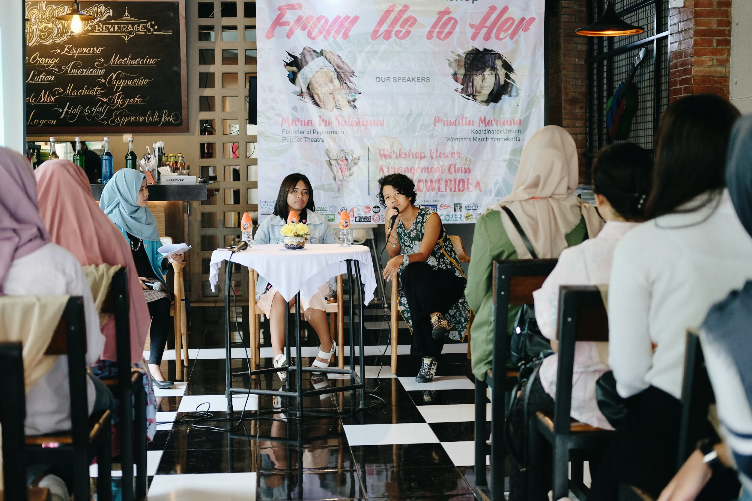 Komunikasi UPNVYK Selenggarakan Talkshow Emansipasi Perempuan dan Kesetaraan Gender