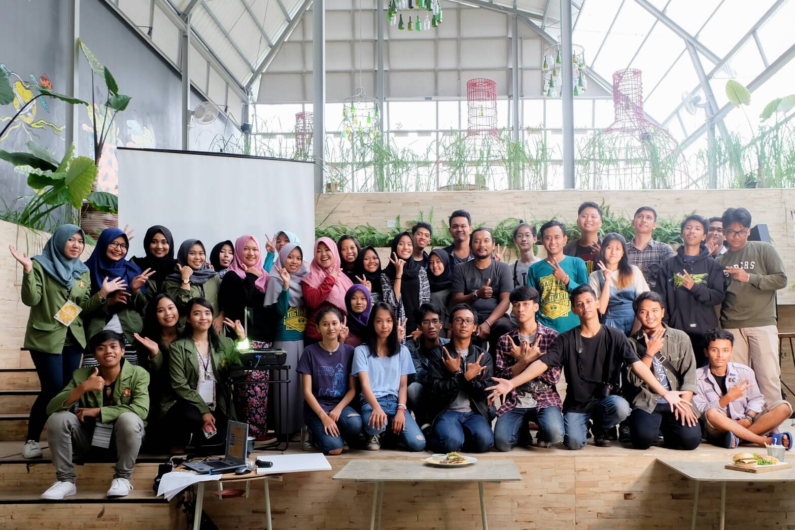 Tanggapi Fenomena Food Photograpy, Mahasiswa Public Relations Gelar Workshop COC