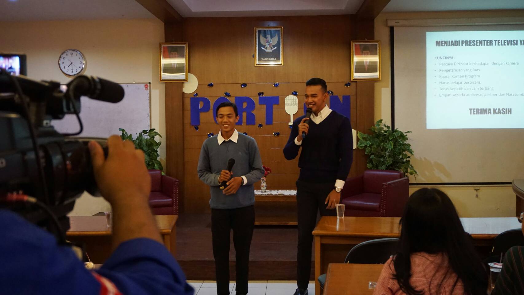 Sebanyak 35 Peserta Mendalami Dunia Presenter melalui Portion
