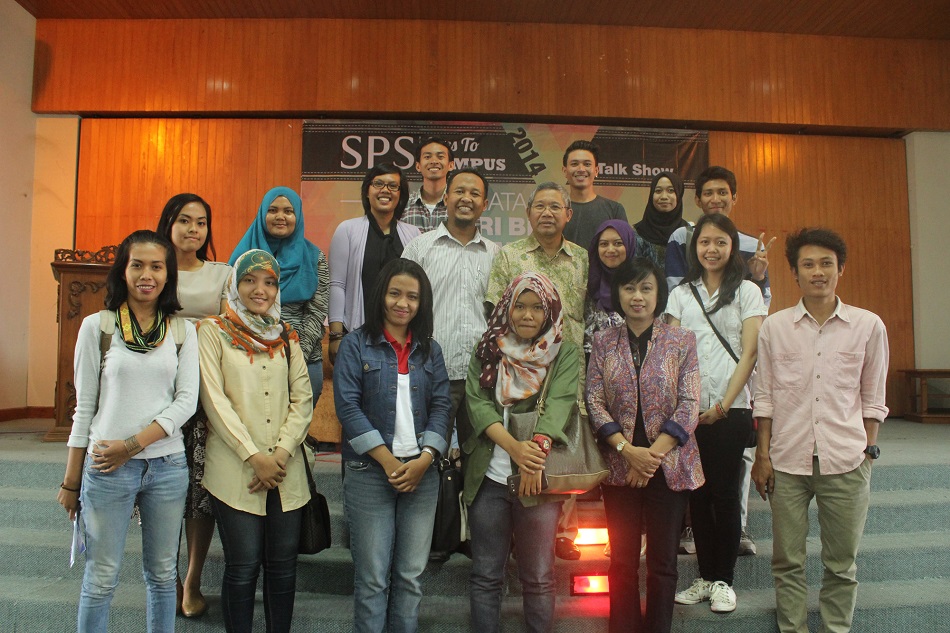 SPS Goes to Campus Wartawan Senior Beberkan Pengalaman Jurnalistik di UPN