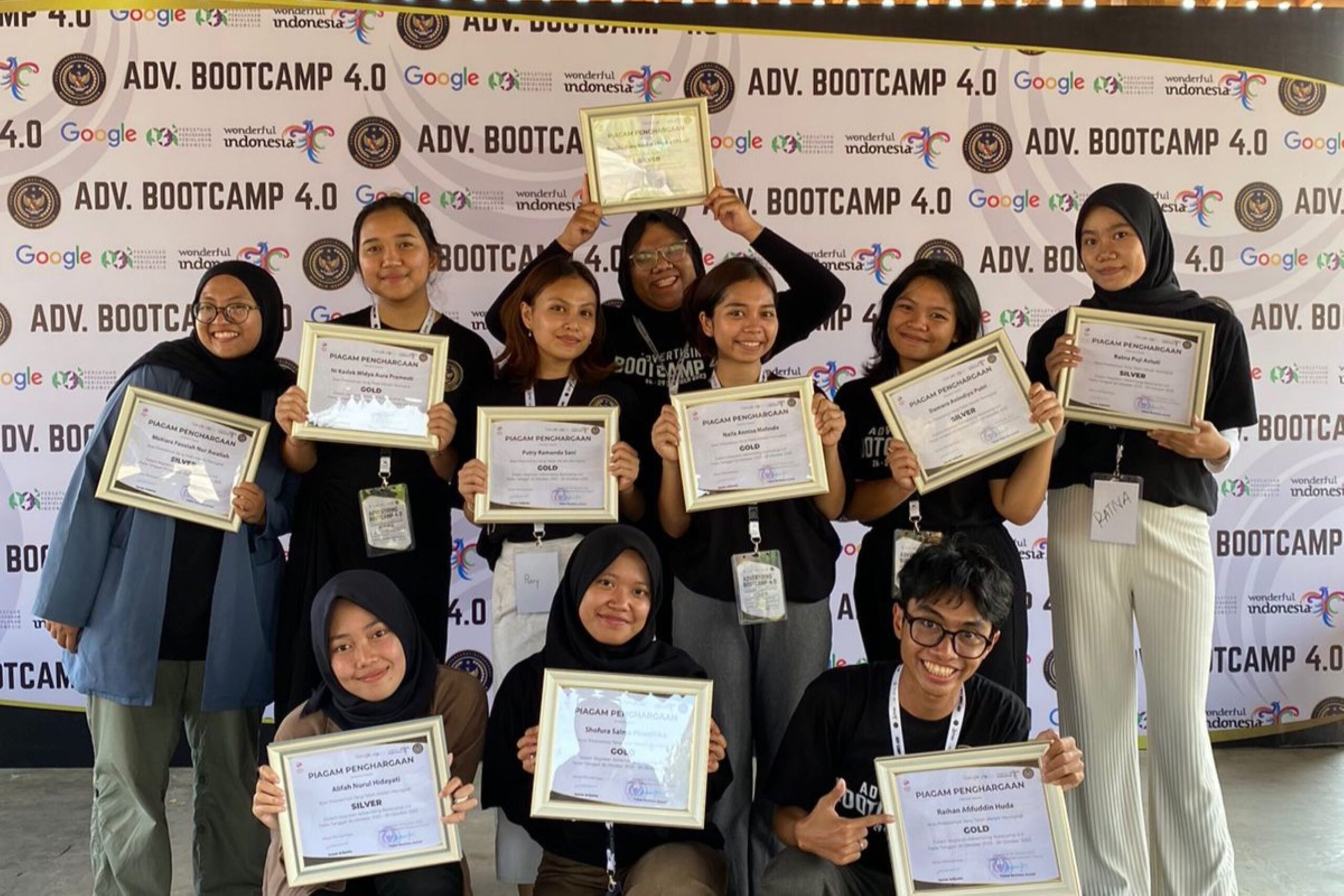 Two Teams of UPNYK Communication Science Students Won First and Second Place in Advertising Bootcamp 4.0 Kemenparekraf